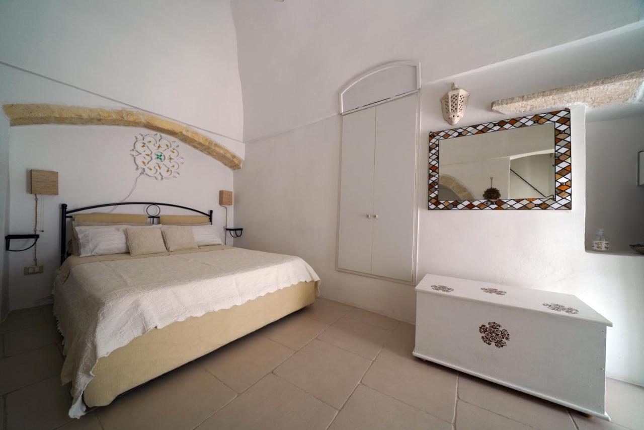 Casa Tea - Nel Cuore Della Citta' Bianca Ostuni Exterior photo